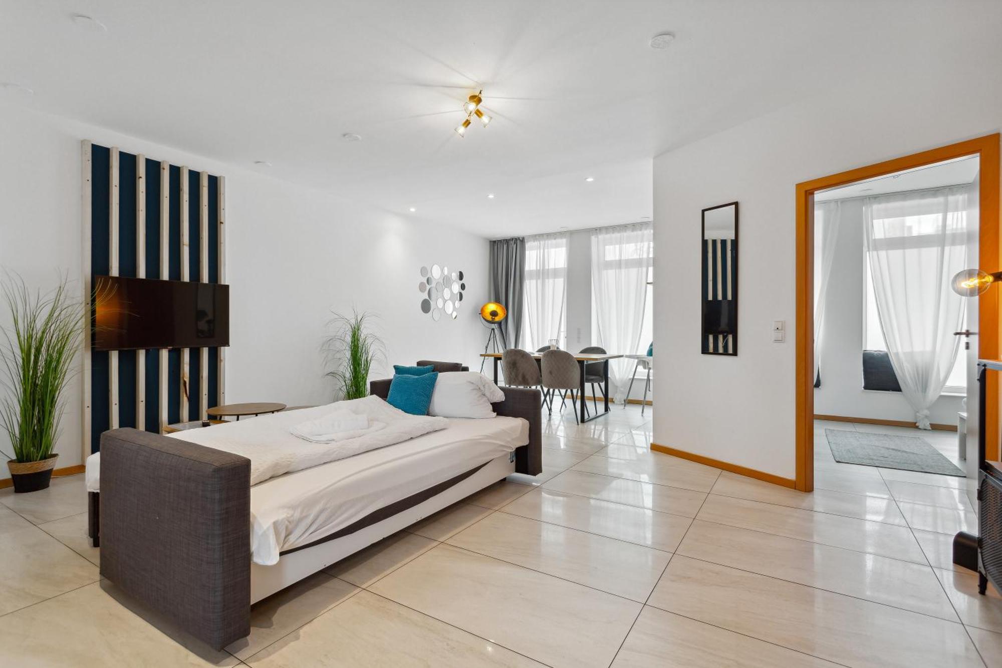 Gross, Modern, Vollausgestattet, Gemuetlich Mit Kueche Und Parkplatz Fuer Urlaub Oder Business Appartement Kettig Buitenkant foto