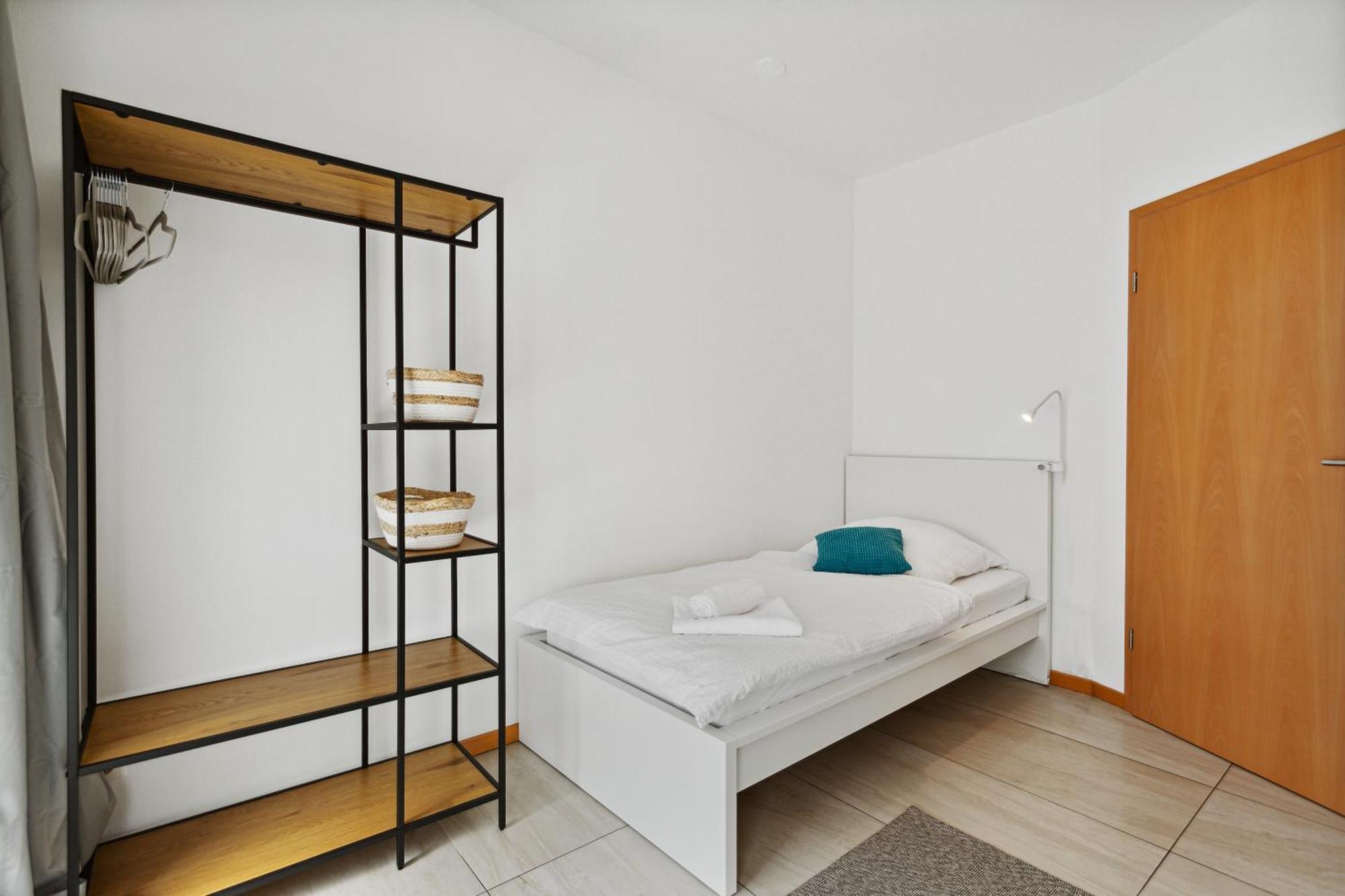 Gross, Modern, Vollausgestattet, Gemuetlich Mit Kueche Und Parkplatz Fuer Urlaub Oder Business Appartement Kettig Buitenkant foto