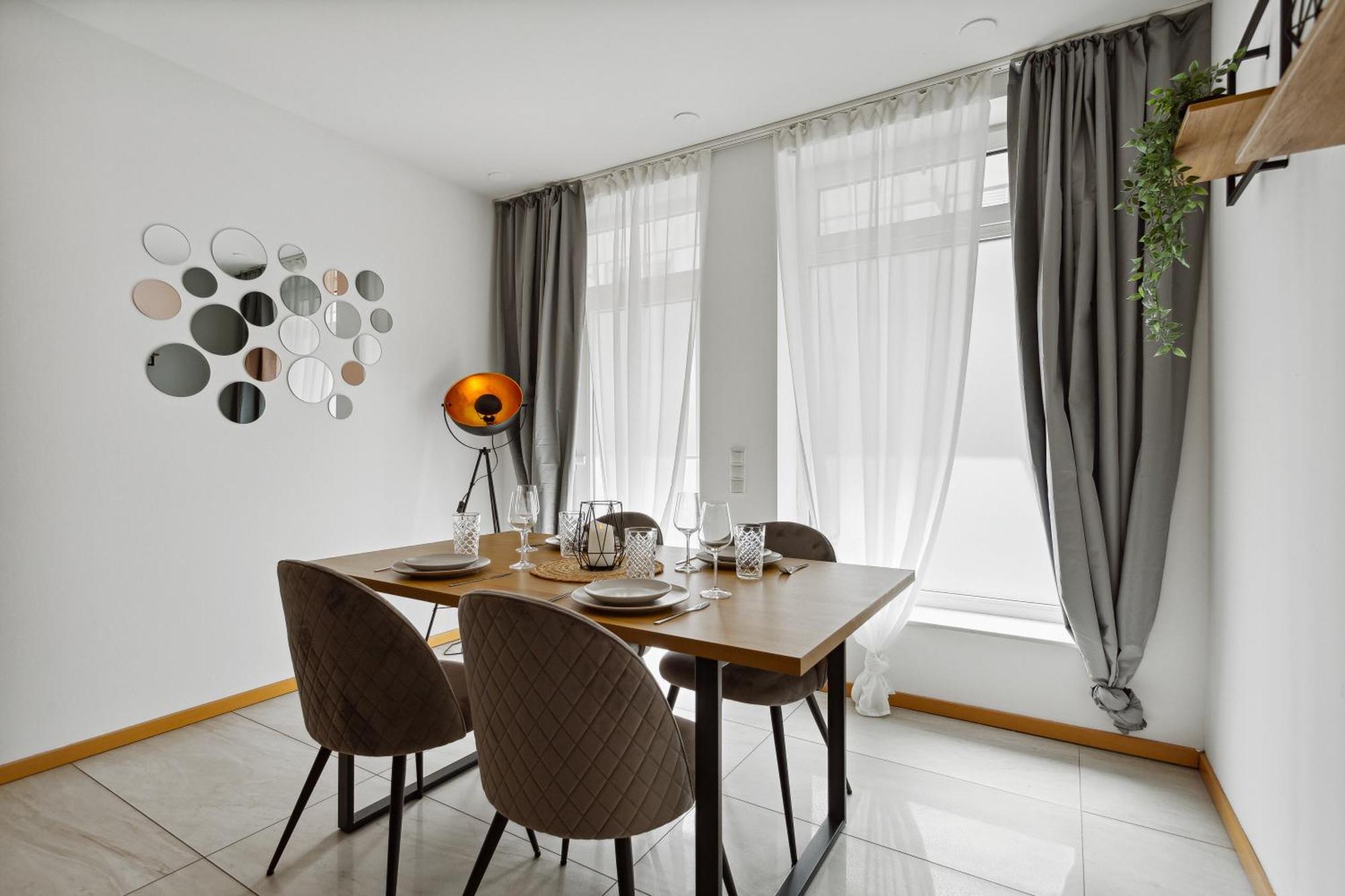 Gross, Modern, Vollausgestattet, Gemuetlich Mit Kueche Und Parkplatz Fuer Urlaub Oder Business Appartement Kettig Buitenkant foto